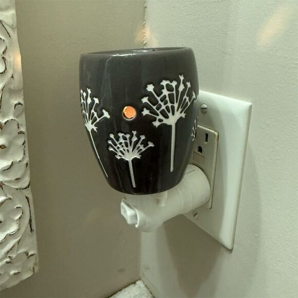 Scentsy Taro Plug In Wax Warmer Night Light Gray Dandelion - Picture 2 of 4